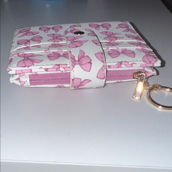 Pink bow Wallet with Keychain - Picture 4 of 6